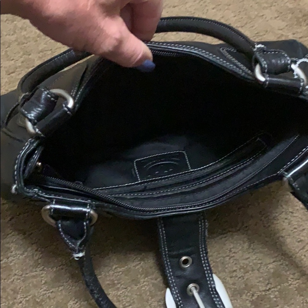 Black leather ILI purse - Picture 2 of 7